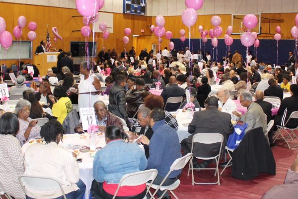 600 Community members MLK